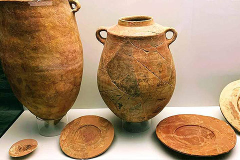 Almunecar Monuments - arab-pottery