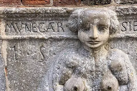 Things to Do in Almuñécar --> Tributes