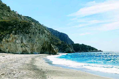 La Herradura Beaches - Playa Cantarrijan