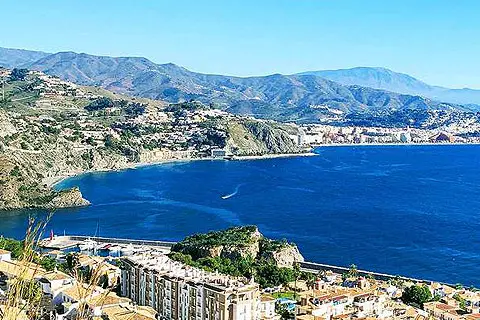 Punta de la Mona - Faro