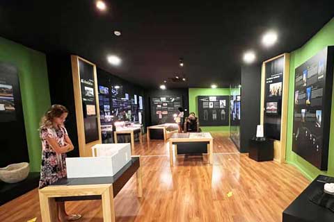 Things to See in Nerja --> Museum