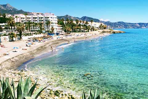 Playas en Nerja - Torrecilla