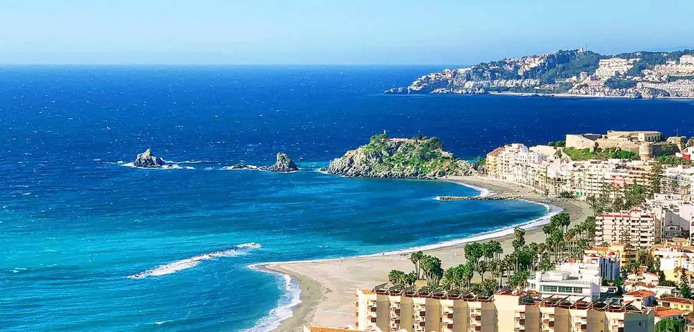 Costa Tropical Beaches - Almuñécar - Puerta del Mar