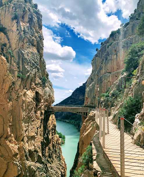 El Caminito del Rey - Swinging Bridge