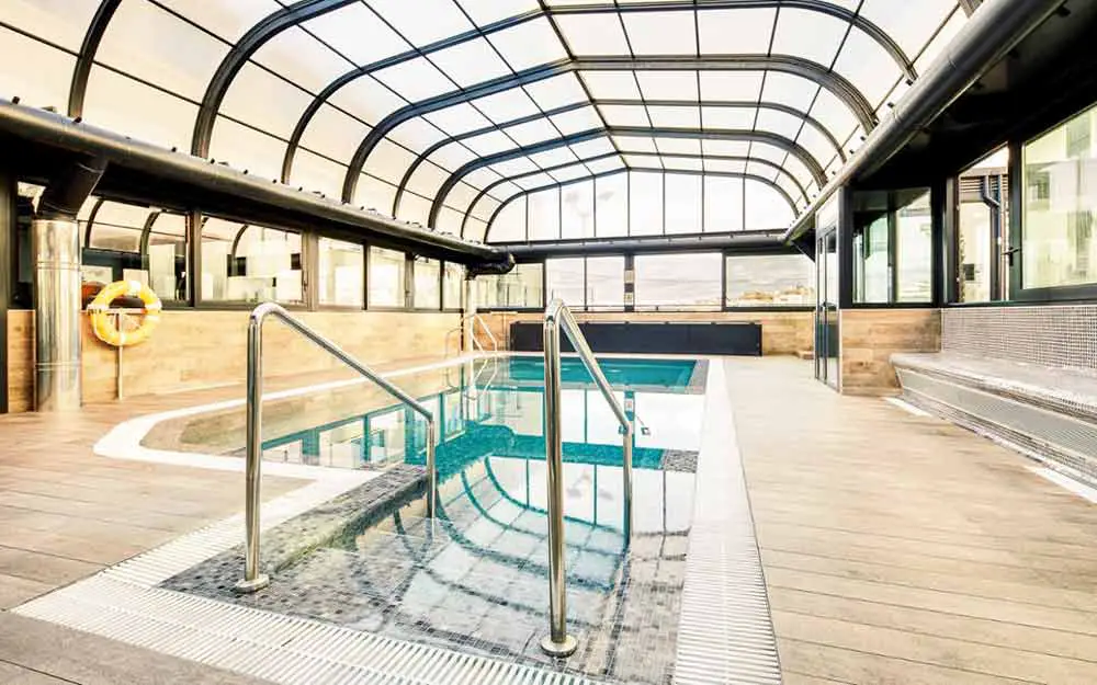 Hoteles con piscina en Granada - Gran Hotel Luna de Granada