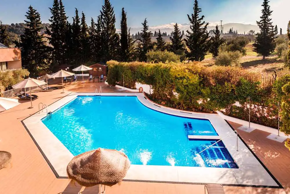 Hoteles con piscina en Granada - Porcel Alixares