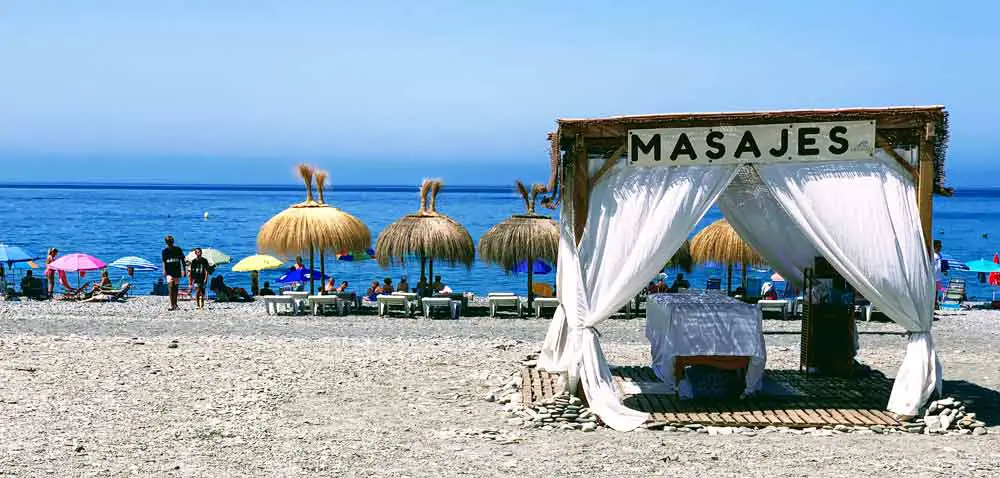 Playa La Herradura - Massage