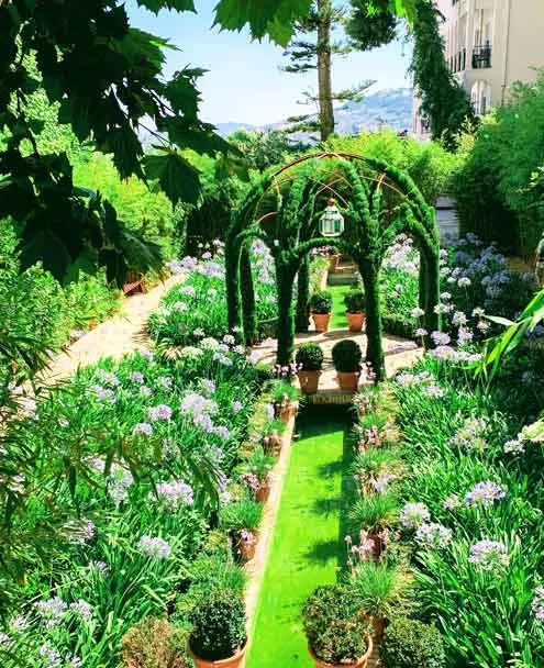 Lanjarón Pool & Gardens
