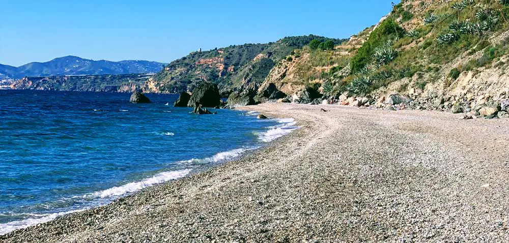 Calas del Pino - Maro