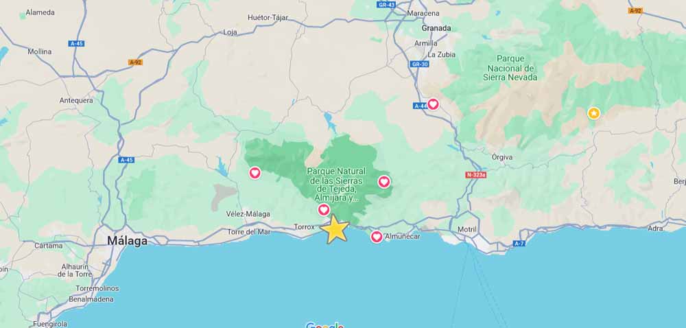 Nerja y la Sierra de Almijara
