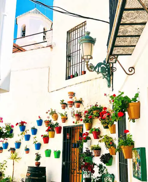 Nerja Holiday | Where to Stay - Old Town Corner