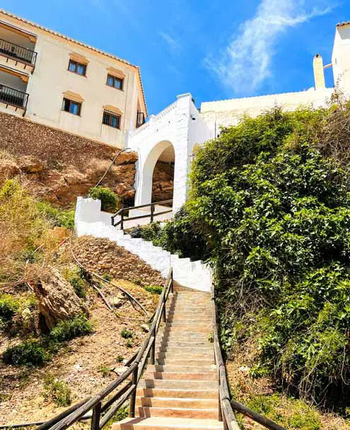 Playa Carabeo - Escaleras a la playa