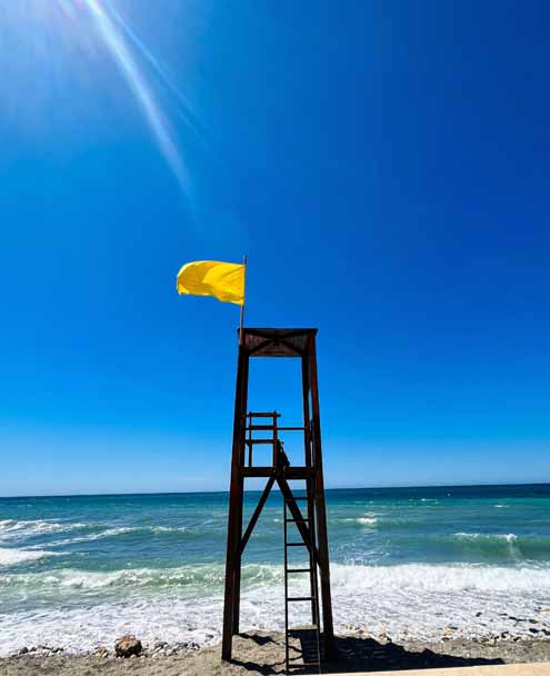 Playa el Chucho - Lifeguard Stand