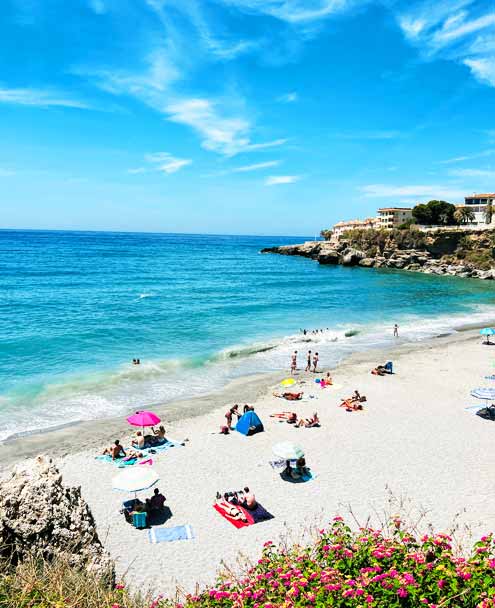 Playa el Salón - Summer Umbrellas
