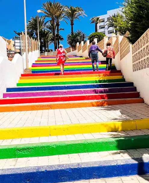 Playa Torrecilla - Escalera Arco Iris