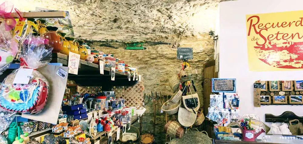 Setenil de las Bodegas, Cádiz - Cave Shop