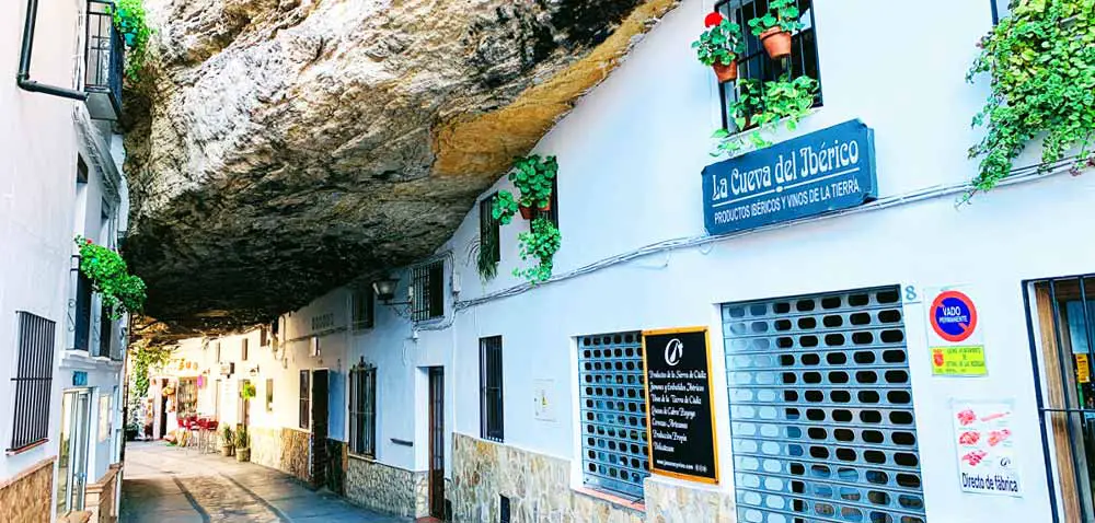 Setenil de las Bodegas - Cádiz - España