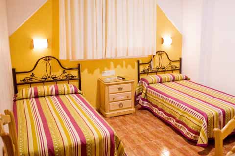 Motril Hostels
