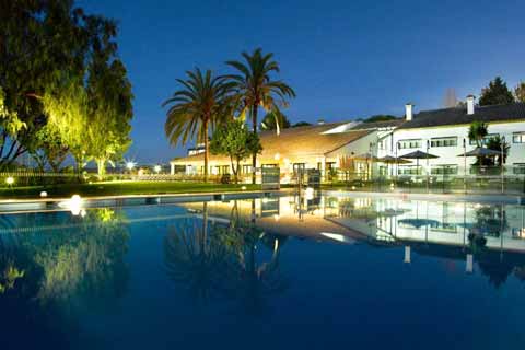 el Torcal de Antequera hoteles - Parador de Antequeral