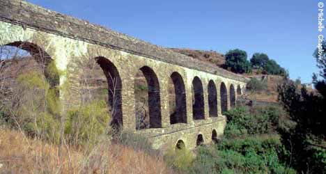 Almunecar History - Roman Aqueduct