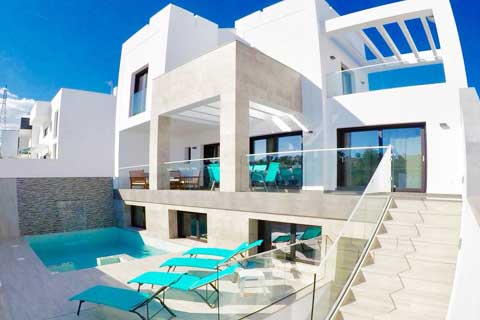 Alojarse en Nerja - Villas